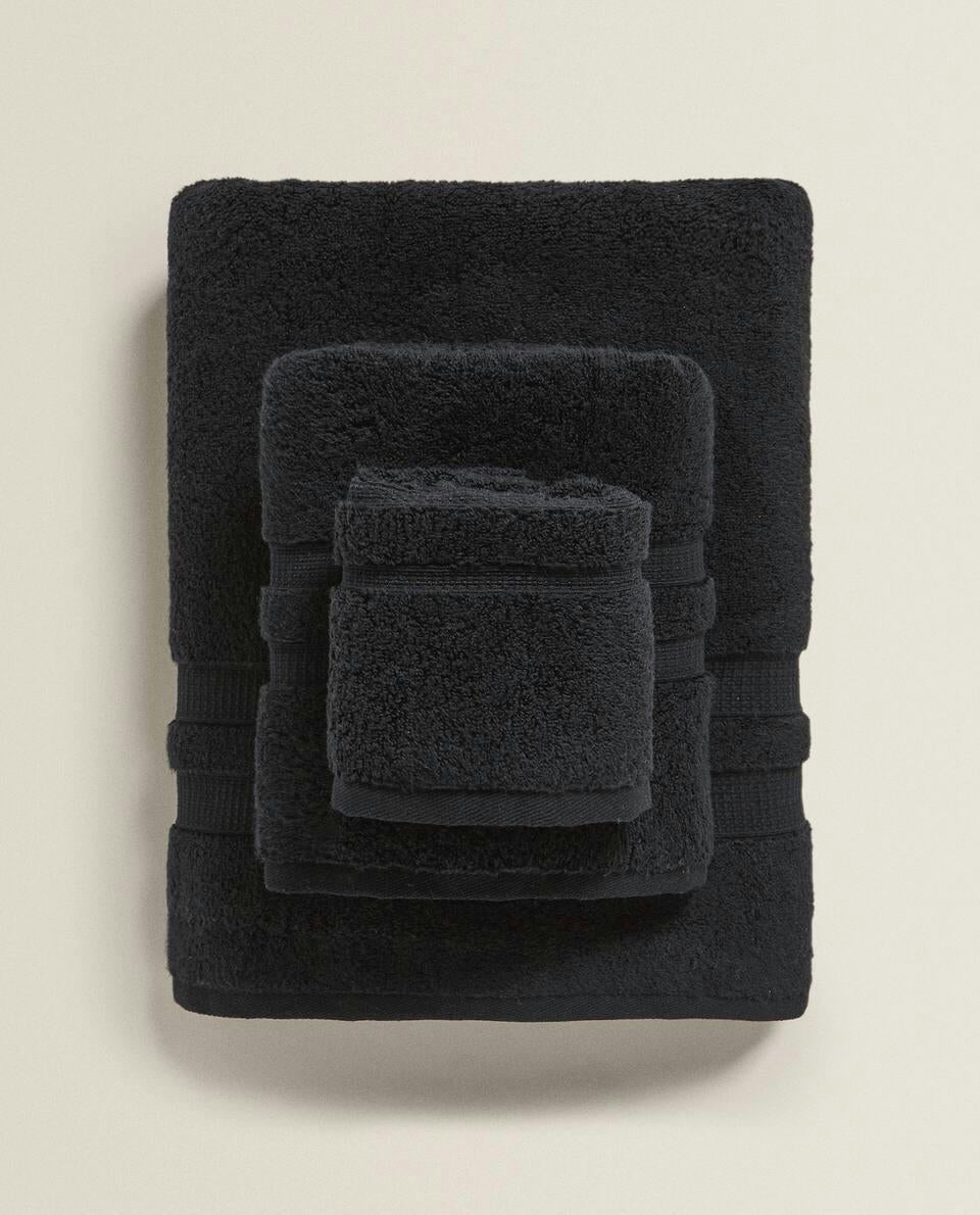 EXTRA SOFT TOWEL WITH DOUBLE BORDER