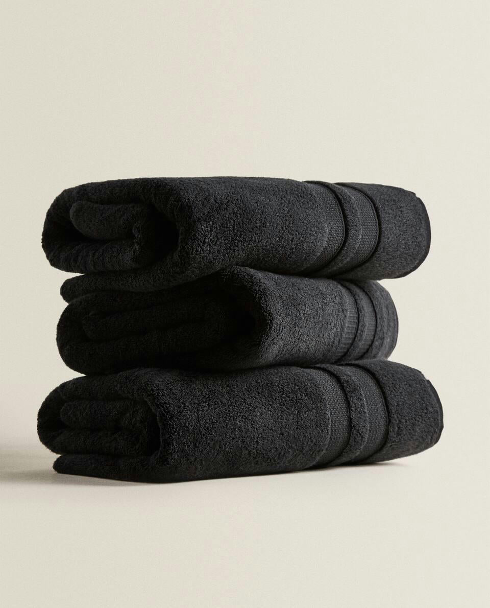 EXTRA SOFT TOWEL WITH DOUBLE BORDER